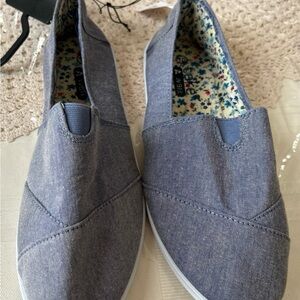 Casual Blue Slip-On Shoes